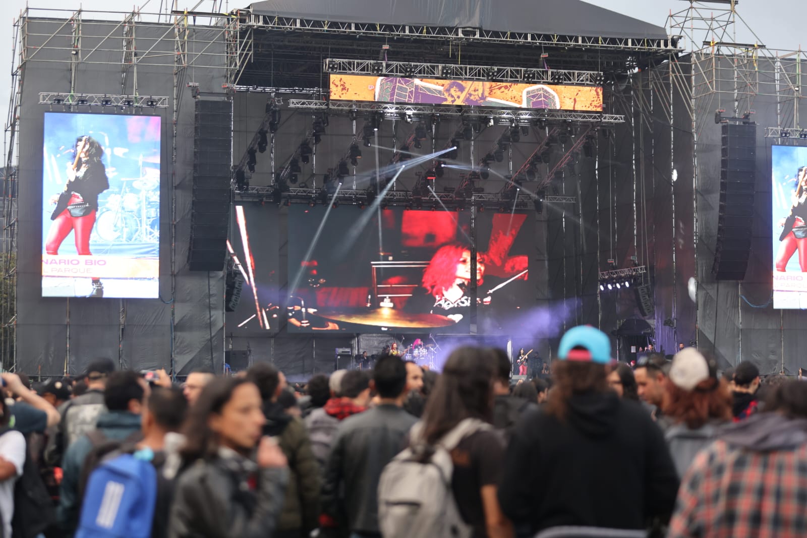Foto de el escenario de día.
