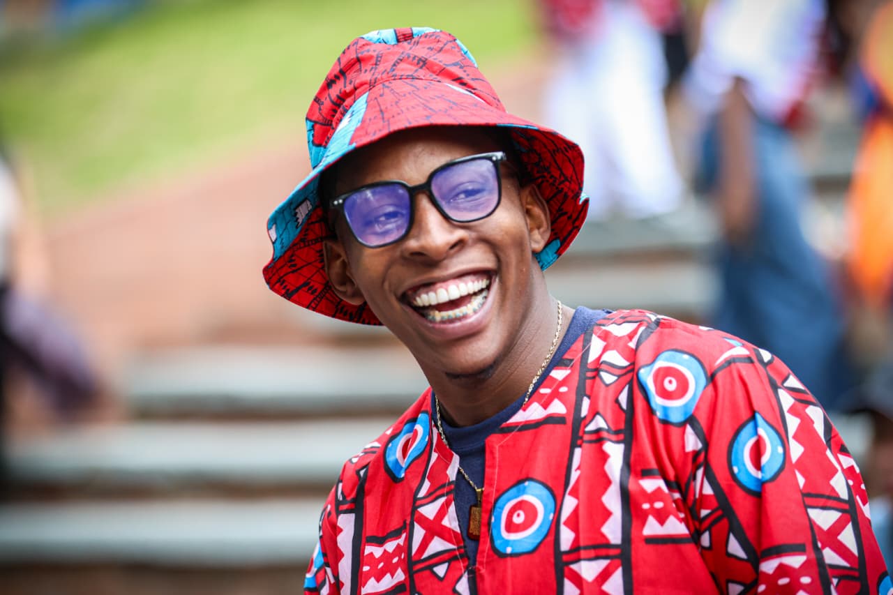 Foto de un joven palenquero sonriendo