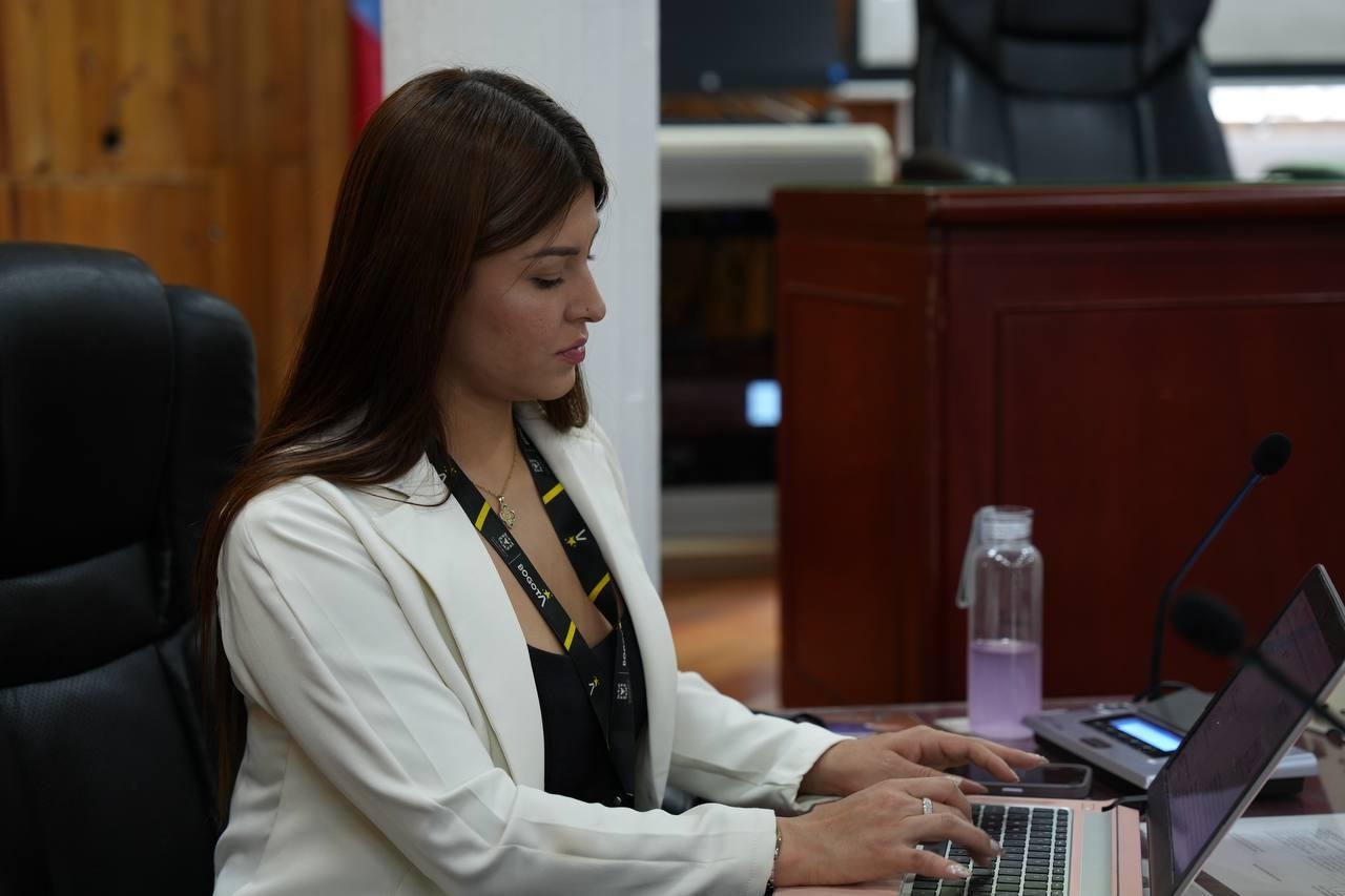 Consejo Local de Seguridad para las Mujeres fortalece acciones de prevención y protección en Puente Aranda