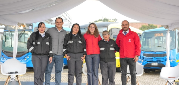 Cien mujeres serán capacitadas y empleadas como conductoras del Sistema de Transporte Público de Bogotá