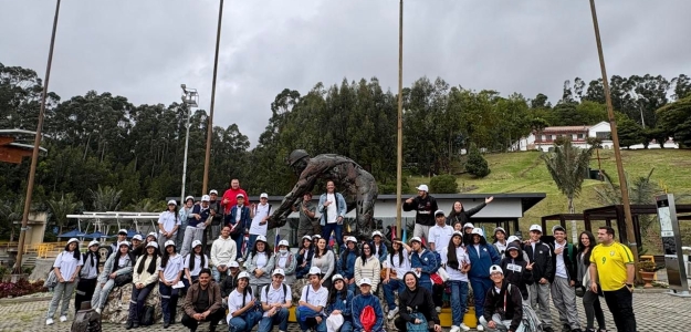 Escuela de Patrimonio de Usme en salida a Zipaquirá