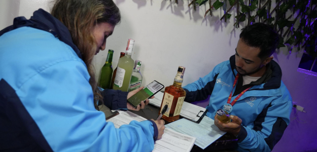 Operativo en Tunjuelito suspende 4 bares y recupera espacio público en El Carmen y San Vicente Ferrer