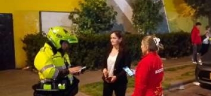 Fotografía relacionada con: 13 infracciones y 2 vehículos inmovilizados dejó operativo contra el parqueo indebido en el Barrio Muzú.