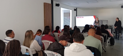 Mesas de trabajo con las 20 alcaldías locales