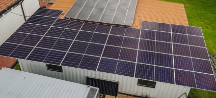 Paneles solares en la Alcaldía Local de San Cristóbal