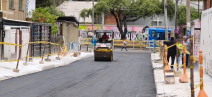 La Alcaldía Local de Antonio Nariño avanza en la etapa final de la obra de mejoramiento vial y recuperación del espacio público en el barrio Ciudad Jardín