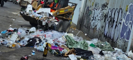 Operación Espacio Público en Plaza España: comparendos y 8 toneladas de residuos recogidas