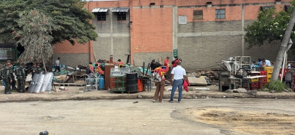 Calle del barrio Las Brisas durante operativo de recuperación de espacio público