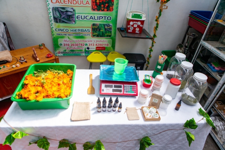 Foto de la elaboración de productos