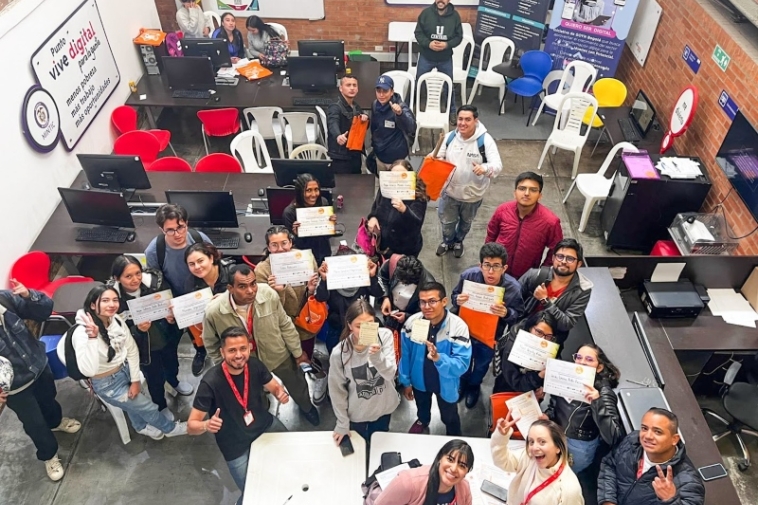 Foto de los participantes por la localidad de Tunjuelito