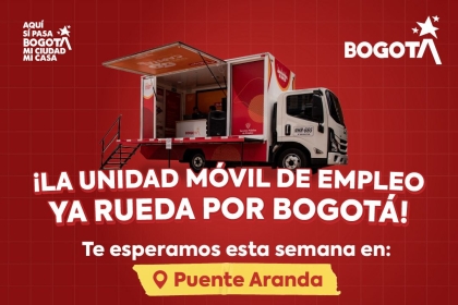 Afiche informativo de la Alcaldía de Bogotá que anuncia la llegada de la Unidad Móvil de Empleo a Puente Aranda. Informa fechas, lugares y horarios de atención, y ofrece servicios gratuitos como registro de hoja de vida, orientación laboral, conexión con vacantes, formación y asesoría a empresarios. Incluye logos de Talento Capital, Agencia Distrital de Empleo y la Secretaría de Desarrollo Económico.