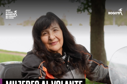 MUJERES AL VOLANTE