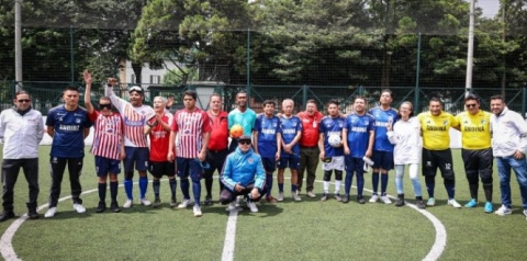 Hinchas paralímpicos de la localidad de Barrios Unidos