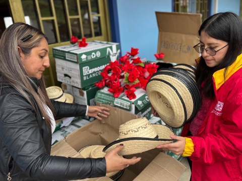 Entrega de dotaciones escolares