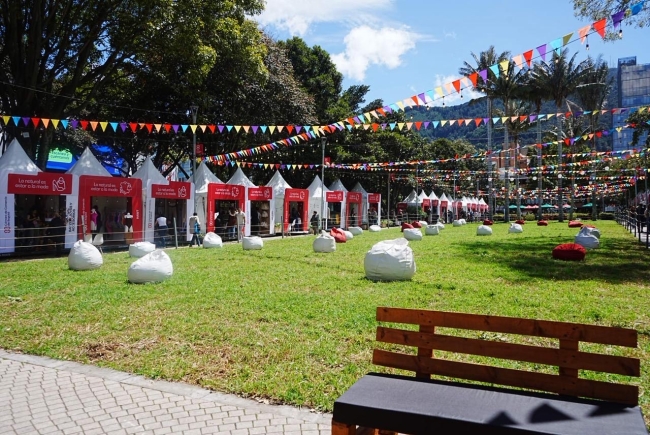 La Cámara de Comercio de Bogotá y la Alcaldía de Antonio Nariño abren convocatoria para llevar a 100 empresarios del sector cuero, calzado y marroquinería a “Talento al Parque”