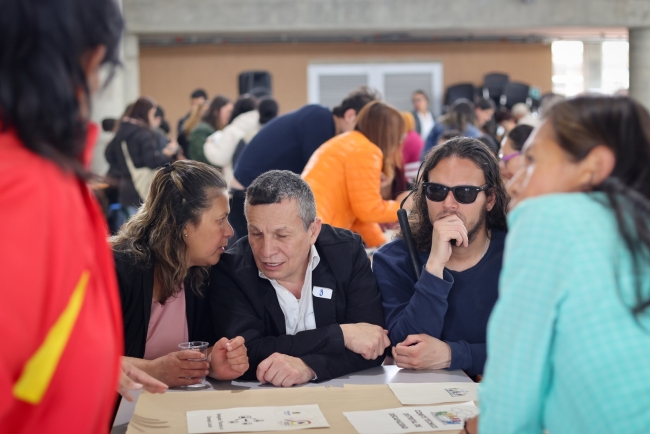 La Administración Distrital capacita a 112 representantes de discapacidad para potenciar su papel en inclusión y decisiones públicas.