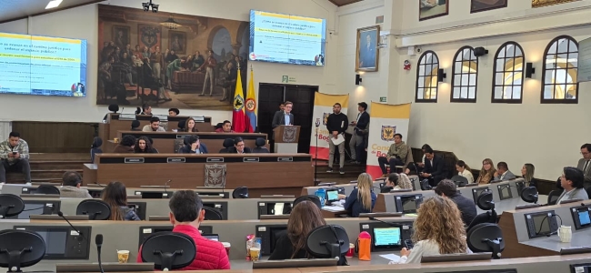 Bogotá fortalece su democracia