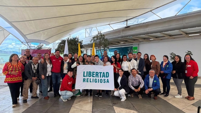 Izada de bandera comité libertad religiosa Los Mártires