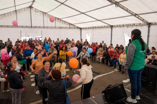 En San Cristóbal reconocemos la historia, experiencia y sabiduría de nuestras personas mayores. Promovemos una cultura de respeto, cuidado y protección de sus derechos.
