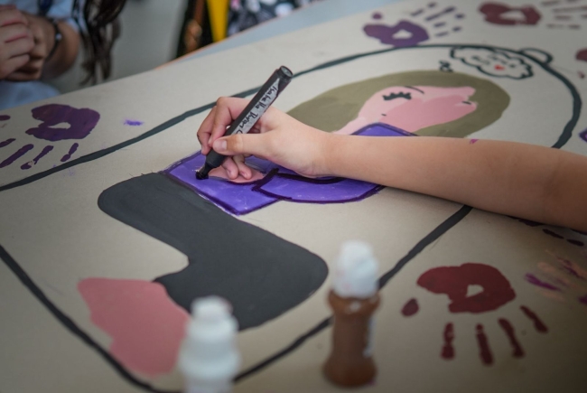 Cuadro artístico contra la trata de personas