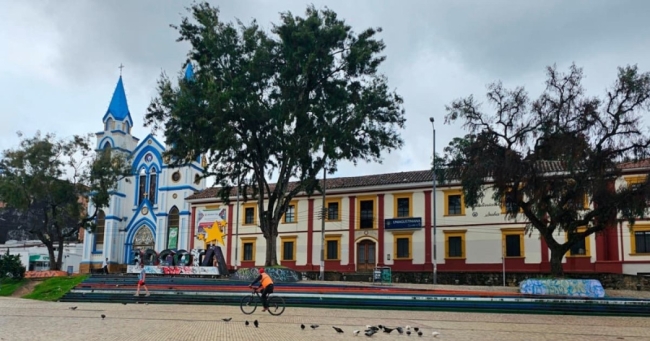 Bogotá legaliza La Toma en Suba y transforma la vida de 26 familias