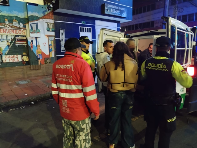 Seis capturas y suspensión de un establecimiento en operativo de bares en Restrepo, Antonio Nariño