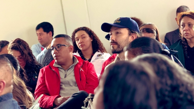 Fotografía donde aparecen varias personas de la comunidad