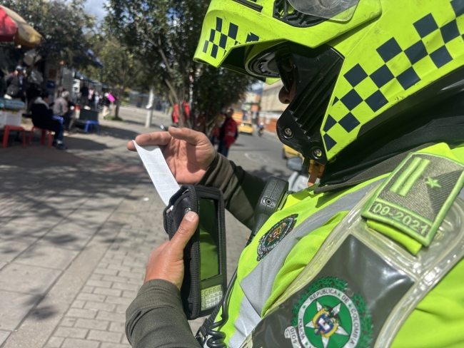 Tunjuelito recupera 60 m² de espacio público y se impusieron 18 comparendos en operativos de movilidad