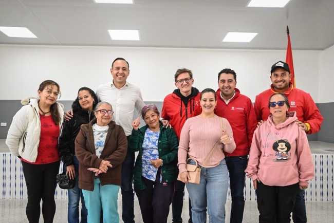 Ciudad Bolívar avanza en la renovación de salones comunales; Manuela Beltrán ya cuenta con espacio digno para 1.600 residentes.