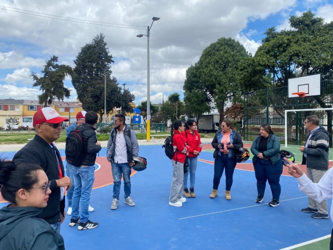 La Alcaldía Local de Antonio Nariño entrega el Parque Urbanización Villa Mayor.