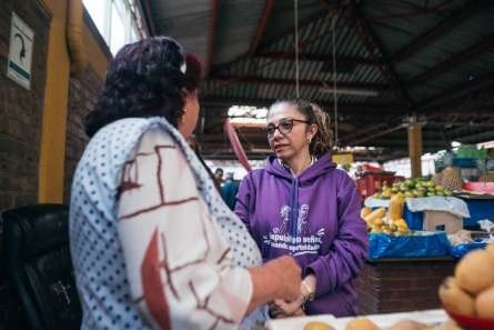 Fotografía relacionada con: Plazas Distritales de Mercado de Tunjuelito se llenaron de emprendimientos, sabor y vida con ‘la plaza con sentido’.