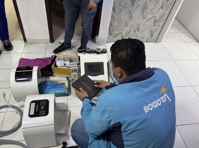Autoridades suspenden servicios en centro estético