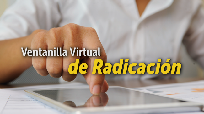 En la imagen se aprecia un usuario consultando la Ventanilla de Radicación a través de un dispositivo táctil. 