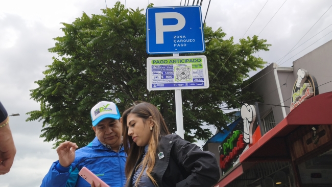 Villa Mayor estrena zona de parqueo pago para mejorar la movilidad y el uso del espacio público