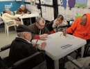 Los Mártires lleva autocuidado y manejo de emociones a adultos mayores 