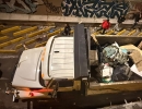 Equipos de las alcaldías locales recogiendo residuos en las calles 