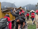Equipo de la Alcaldía Mayor en recuperación del espacio público